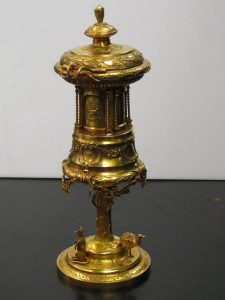 Museum valuation services - Culvertons were instructed to value this important gold Kiddush Cup for insurance purposes at the Victoria & Albert Museum.